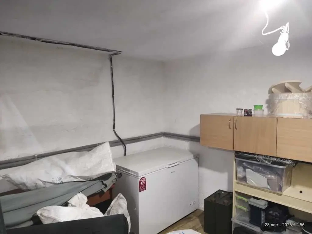 окремий гараж Київ, Деснянський, Радунська 3 21