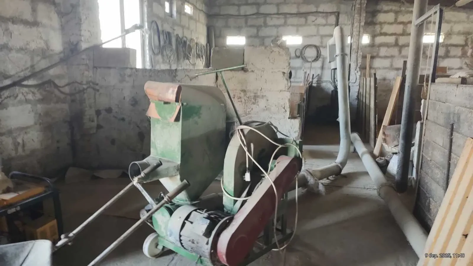 приміщення, будівлі Броварський, Літки, Київська 8