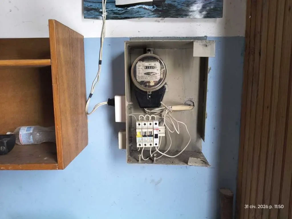 окремий гараж Київ, Деснянський, Радунська 3 16