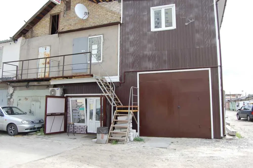 окремий гараж Київ, Деснянський, Миколи Закревського 93 3