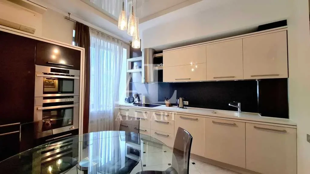 3-к квартира Київ, Печерський, Велика Васильківська 67/7 10