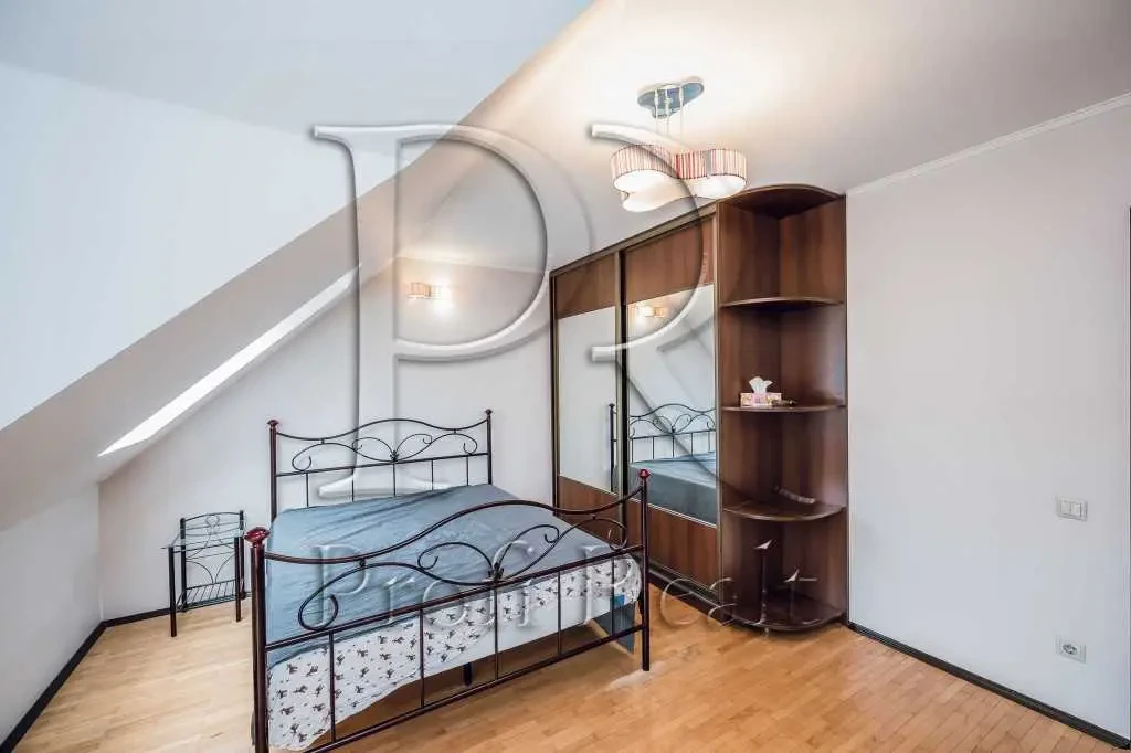 4-к будинок Фастівський, Юрівка, Васильківська вулиця 13