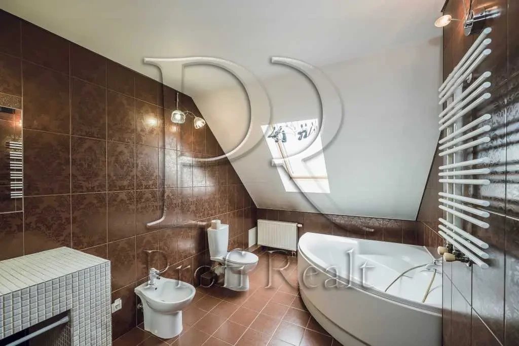 4-к будинок Фастівський, Юрівка, Васильківська вулиця 20