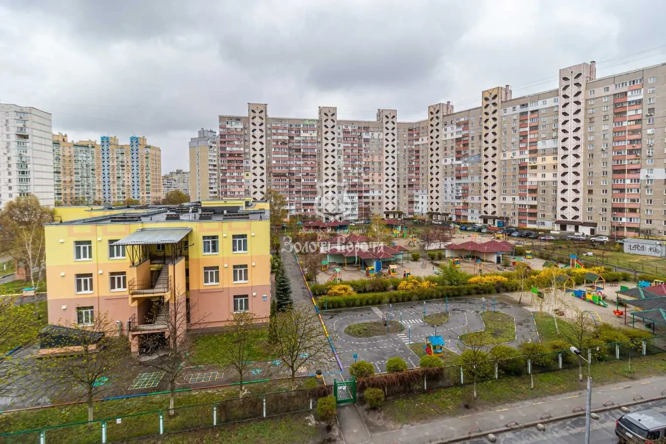 3-к квартира Київ, Дарницький, Анни Ахматової 16б 21