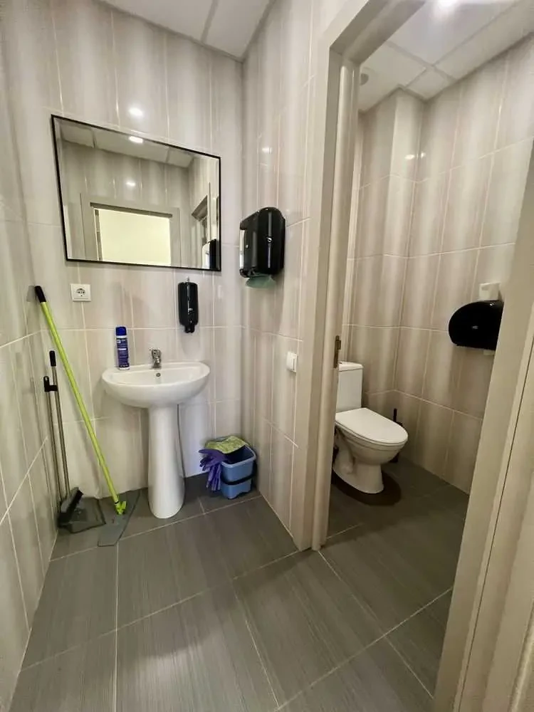 офісне приміщення Київ, Подільський, Глибочицька 17 8