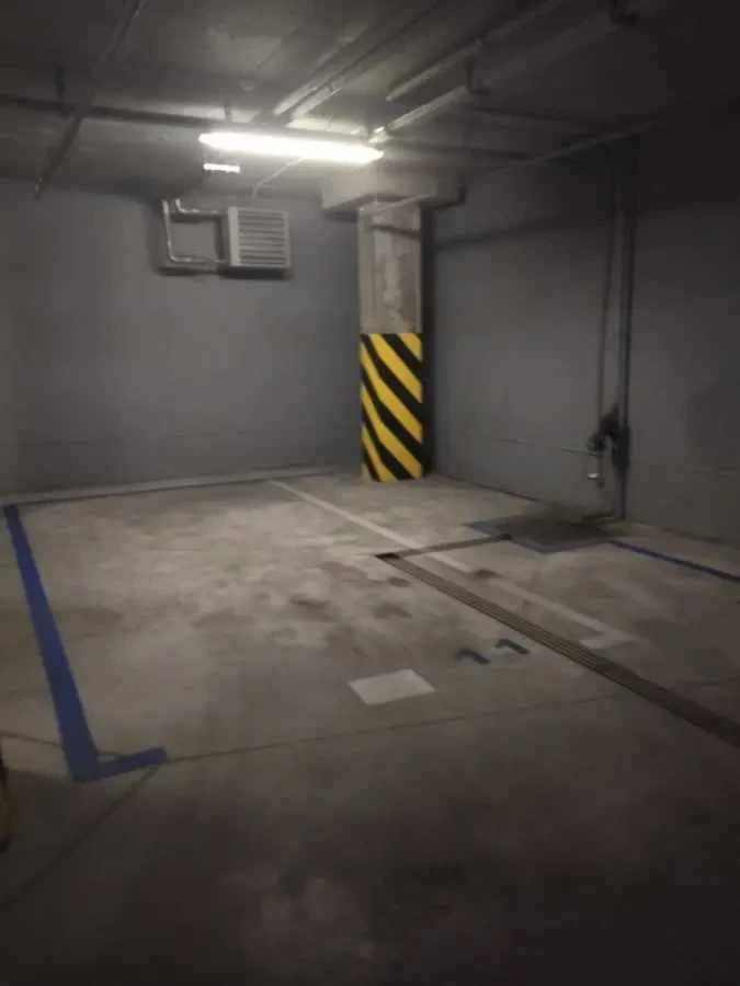 підземний паркінг Київ, Святошинський, Берестейський 67