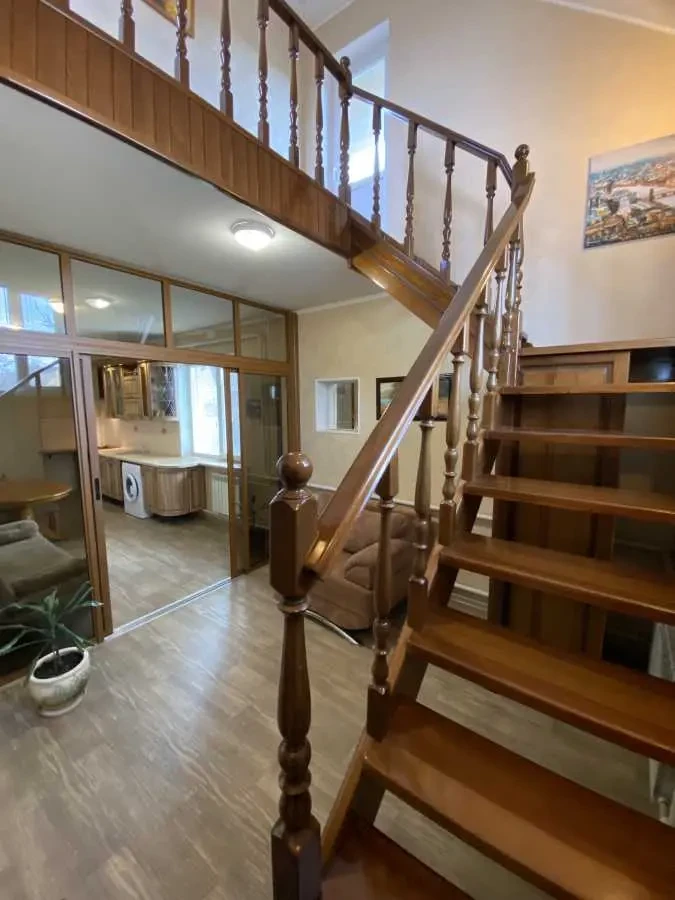 6-к будинок Бориспільський, Бориспіль, Садова 3