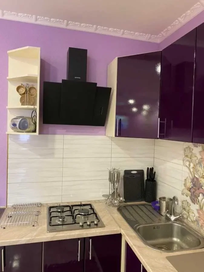 8-к будинок Київ, Деснянський, Карла Маркса 1 5