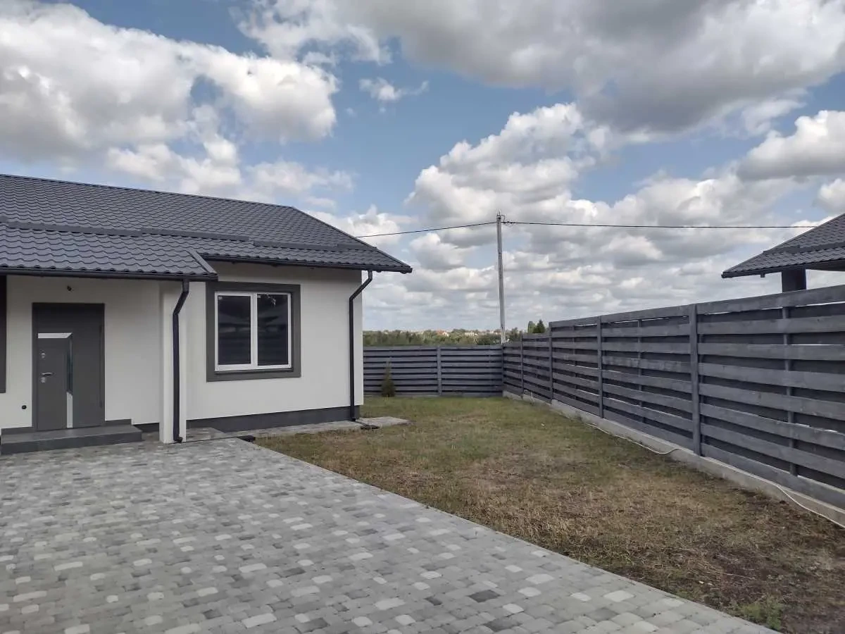 4-к будинок Бучанський, Буча, Льва Симиренка 18