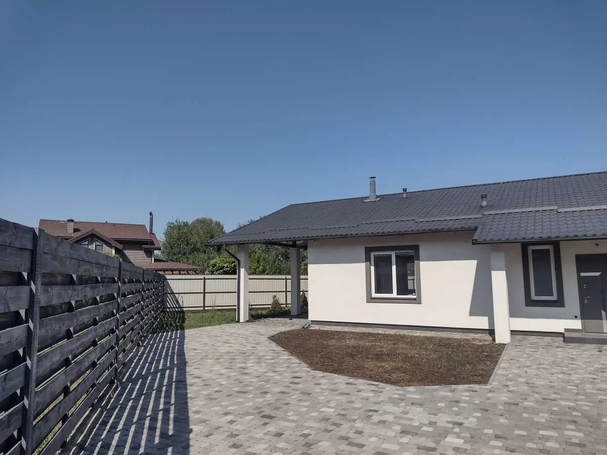 4-к будинок Бучанський, Буча, Льва Симиренка 4