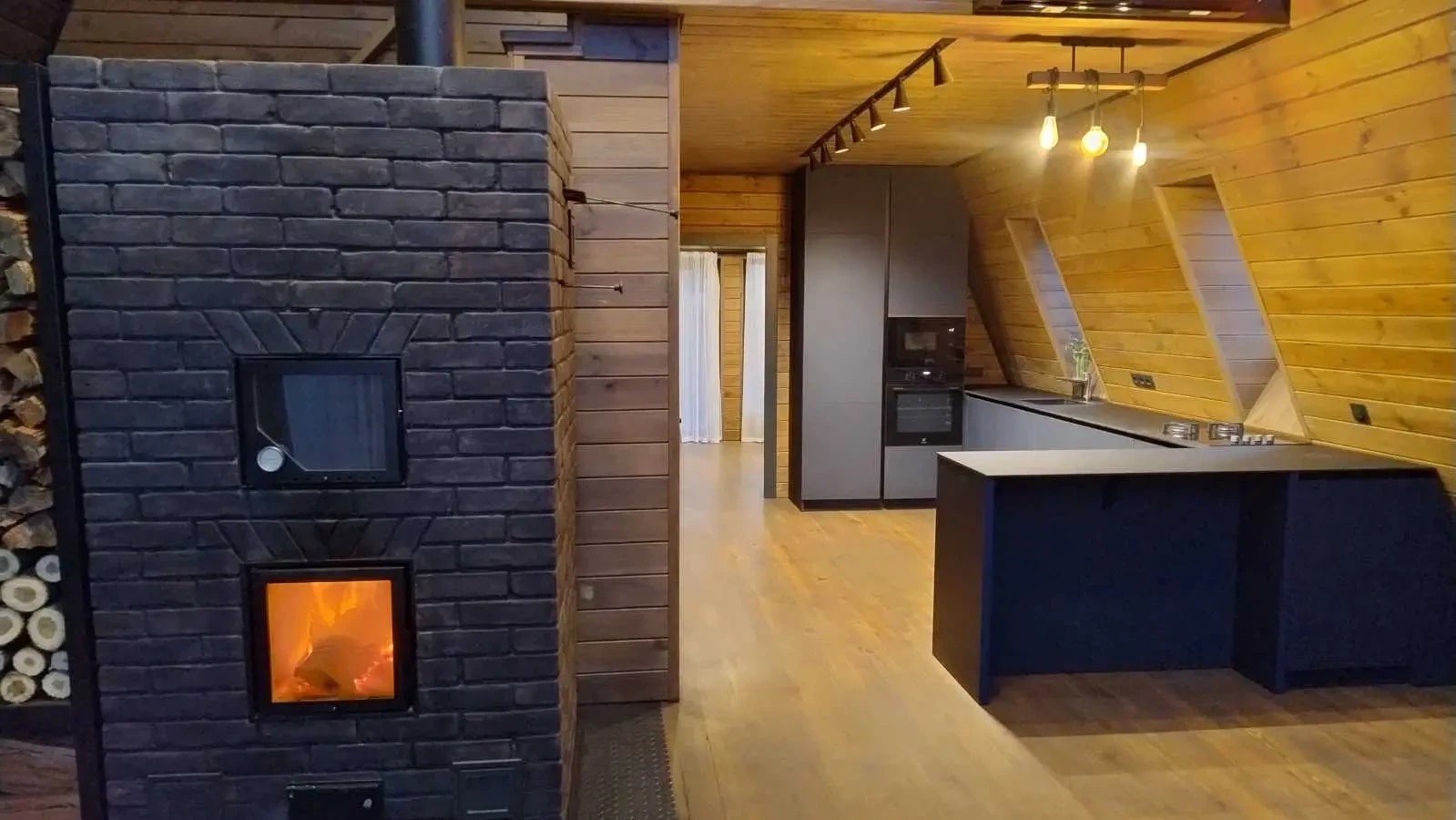 4-к будинок Бучанський, Буча, Волошкова 11