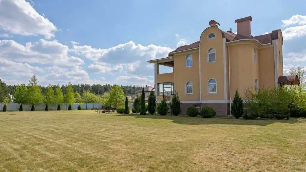 5-к будинок Бучанський, Любимівка, Лісна 3