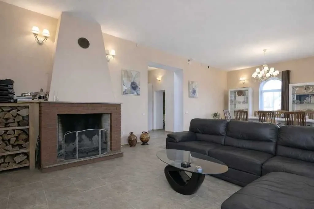 5-к будинок Бучанський, Любимівка, Лісна 6