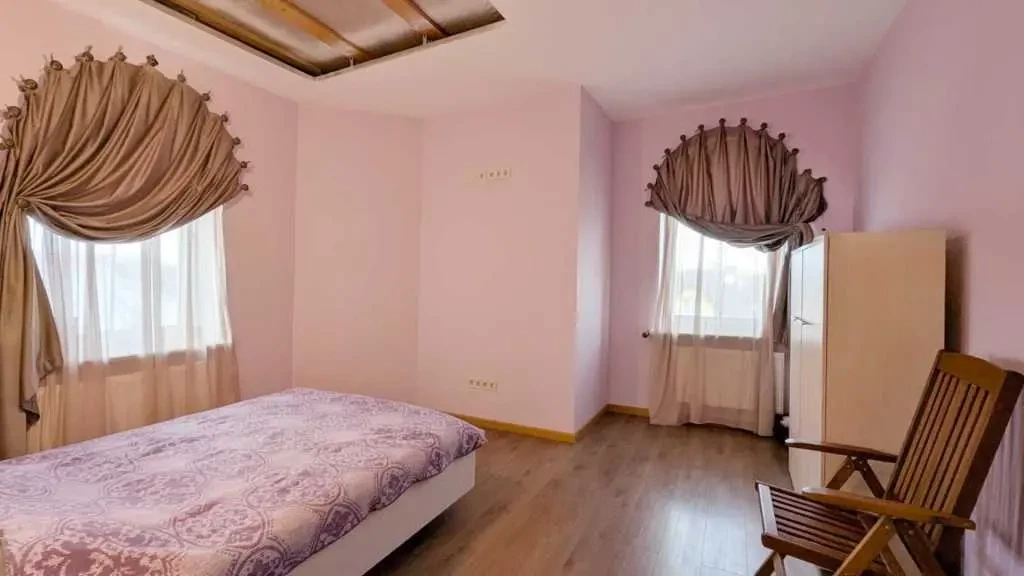 5-к будинок Бучанський, Любимівка, Лісна 13