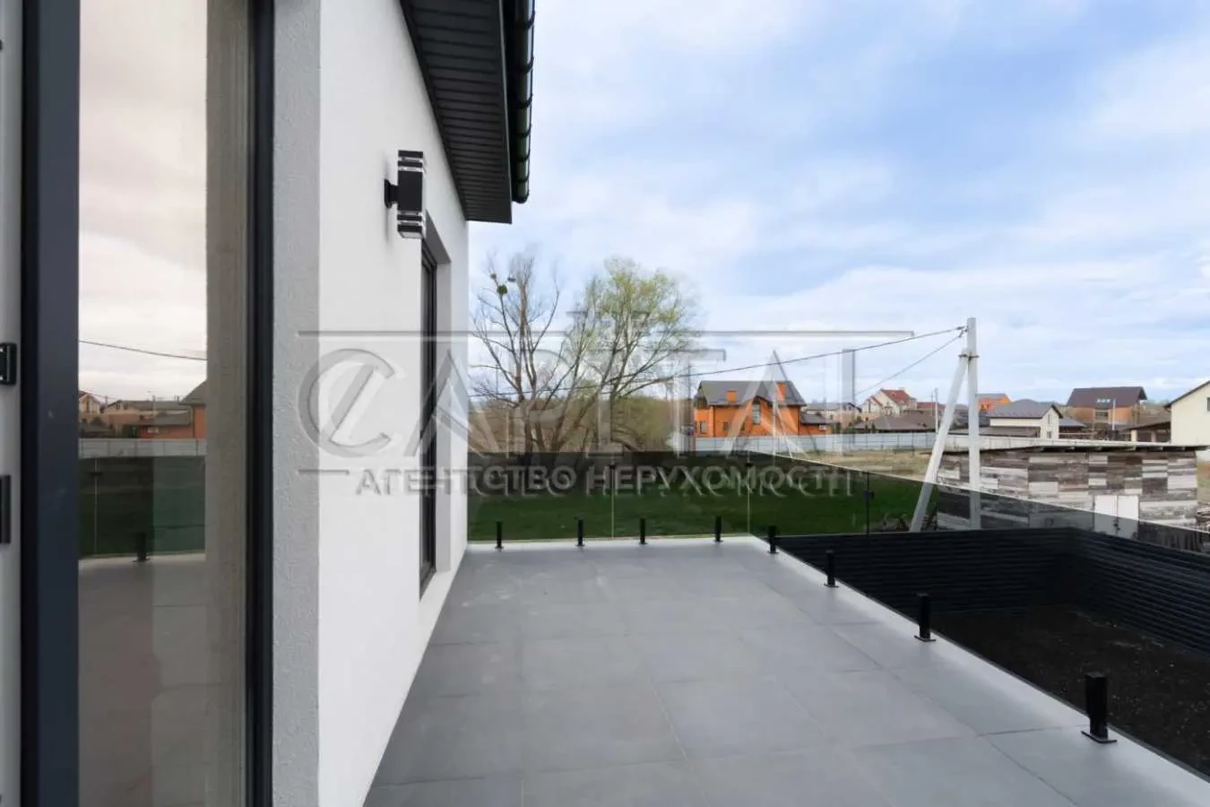 4-к будинок Броварський, Зазим`я, Київська 9