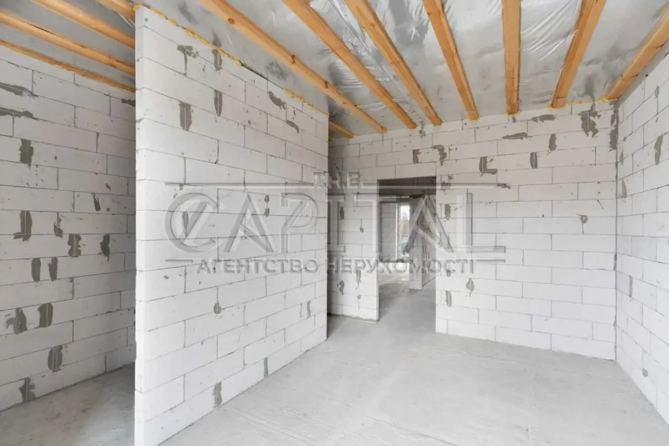 4-к будинок Броварський, Зазим`я, Київська 6