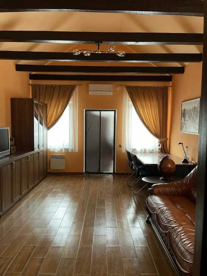 3-к будинок Бучанський, Петрушки, дачний кооператив 4