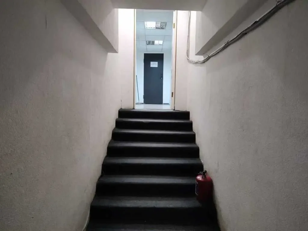 торгові площі Київ, Шевченківський, Золотоустівська 51 23