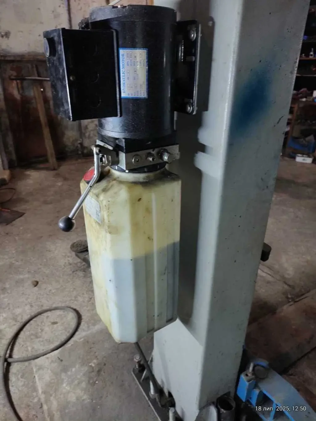 окремий гараж Київ, Деснянський, Пухівська 2 14