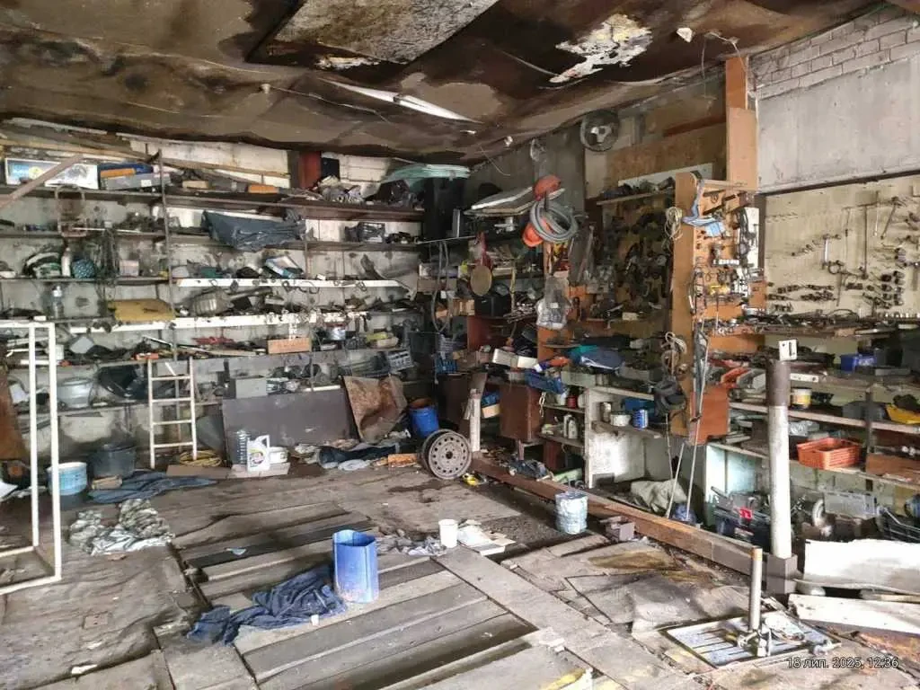 окремий гараж Київ, Деснянський, Пухівська 2 21