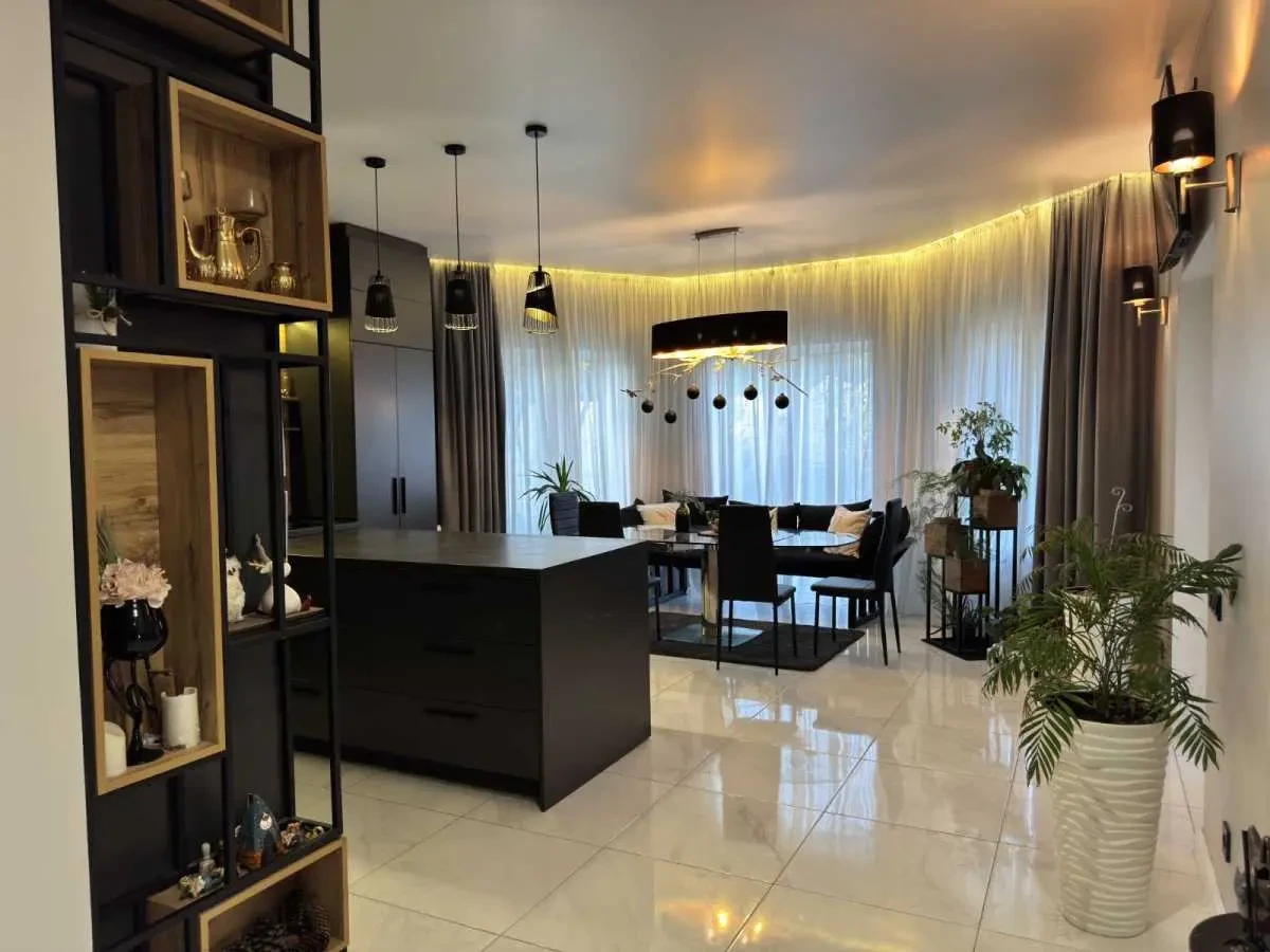 5-к будинок Бучанський, Северинівка, Березова