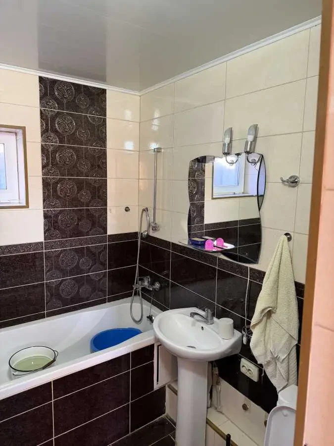 3-к будинок Дніпро, Шевченківський, Экскаваторная 15 17