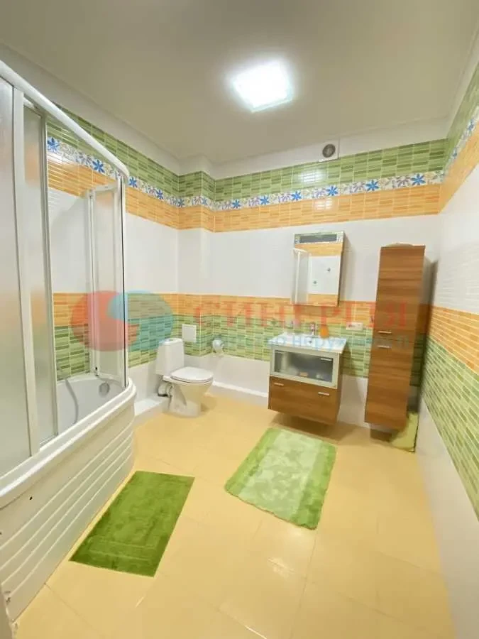 6-к будинок Бучанський, Михайлівка-Рубежівка, вул. Ганни Михайлової 12