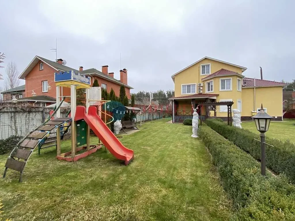 6-к будинок Бучанський, Михайлівка-Рубежівка, вул. Ганни Михайлової 14