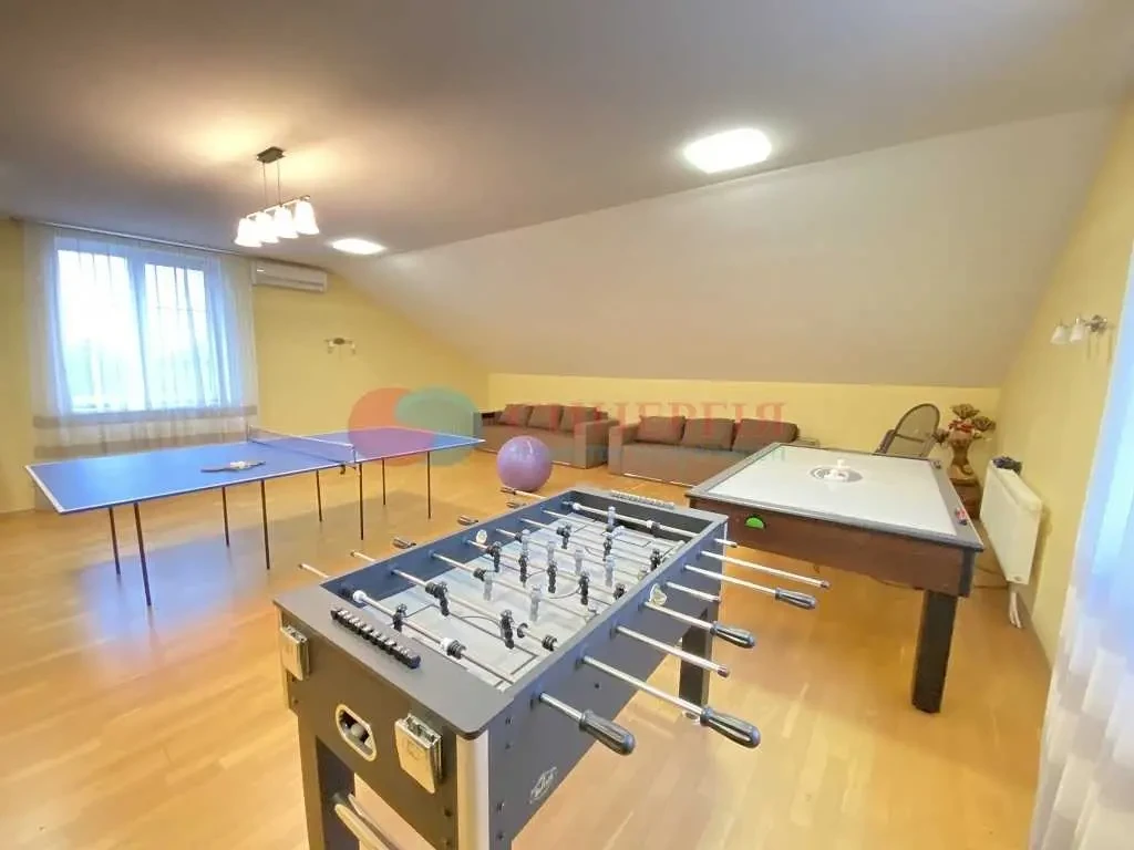 6-к будинок Бучанський, Михайлівка-Рубежівка, вул. Ганни Михайлової 13