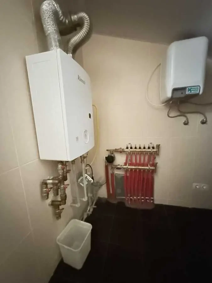 3-к будинок Бучанський, Михайлівка-Рубежівка, вул. Зоряна 19