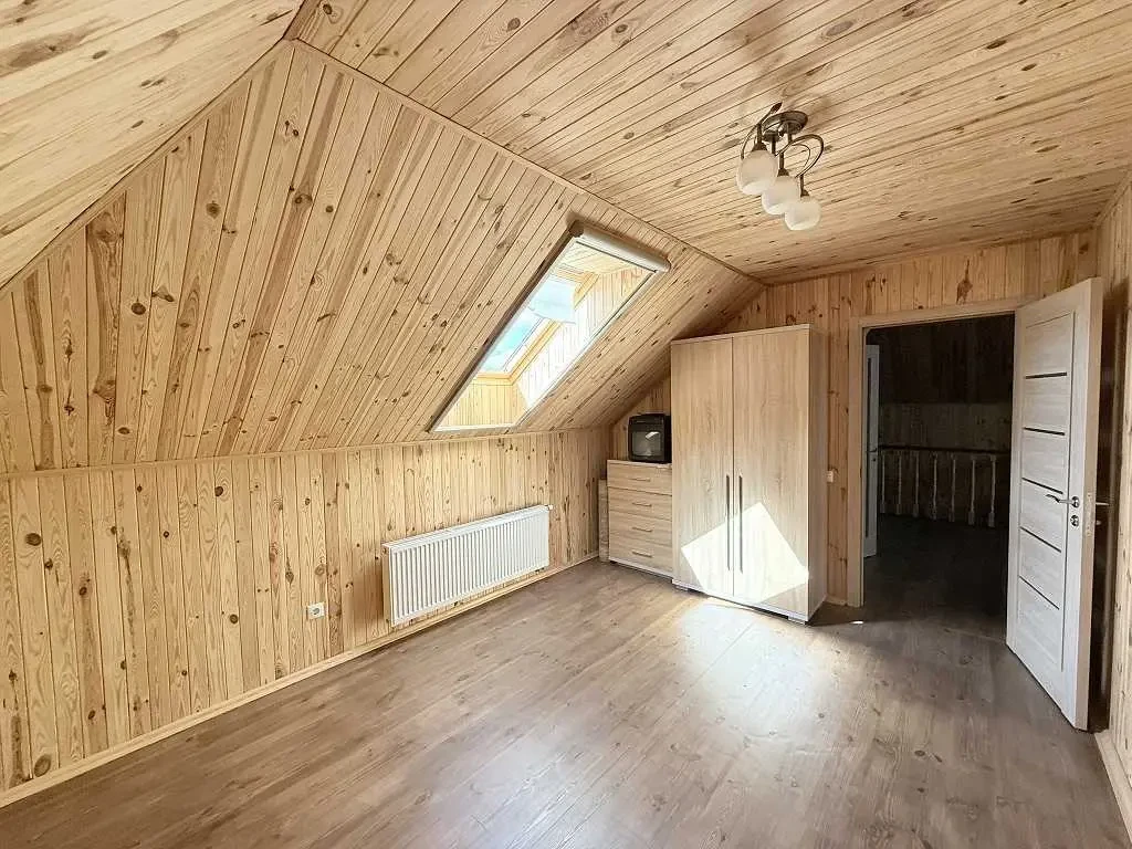 3-к будинок Бучанський, Михайлівка-Рубежівка, вул. Зоряна 8