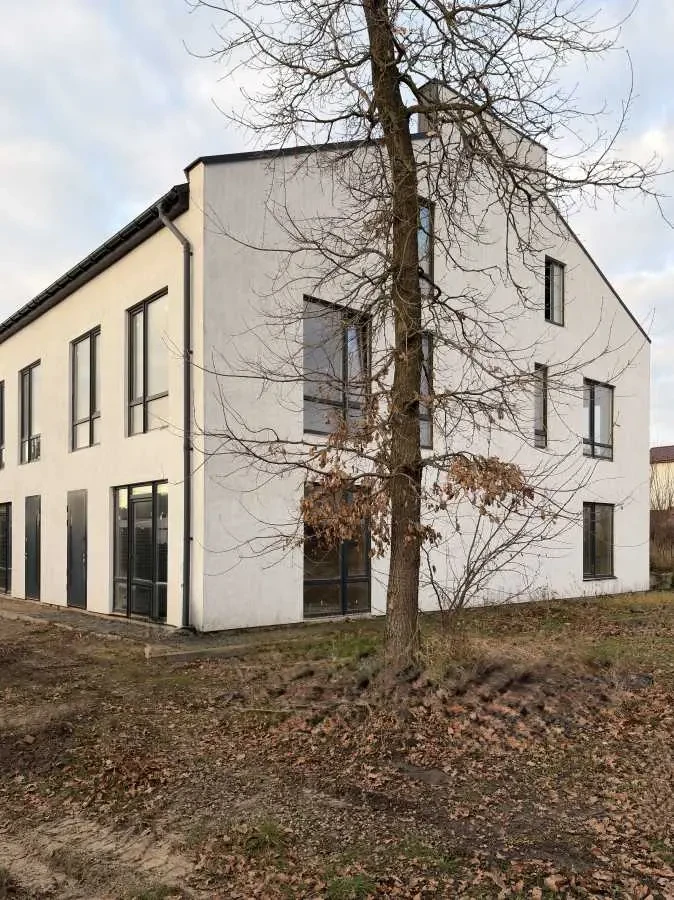 4-к таунхаус Обухівський, Хотів, Молодіжна 114 2