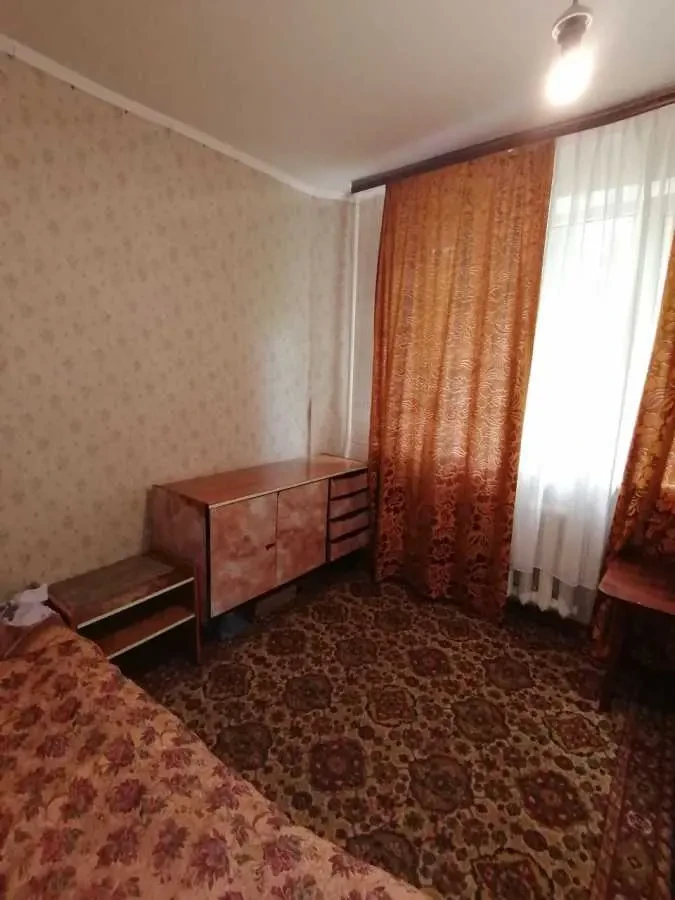 кімната Білоцерківський, Біла Церква, Січневого прориву 13 3