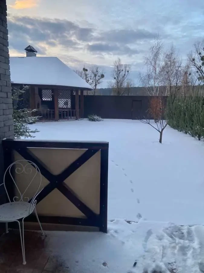 4-к будинок Обухівський, Круглик, Озерна 20