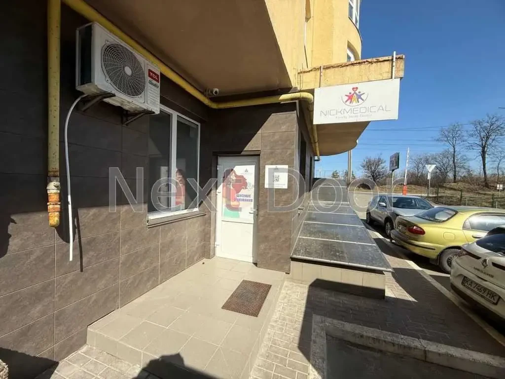 торгові площі Вишгородський, Вишгород, шолуденка 18-А 2