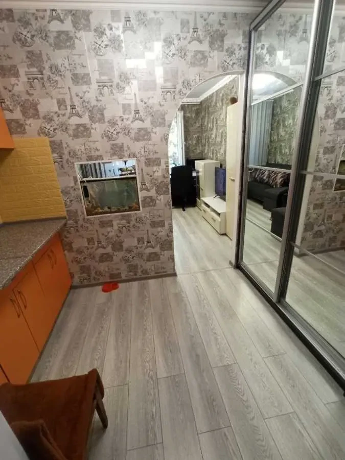 кімната Черкаси, Придніпровський, Толстого 4