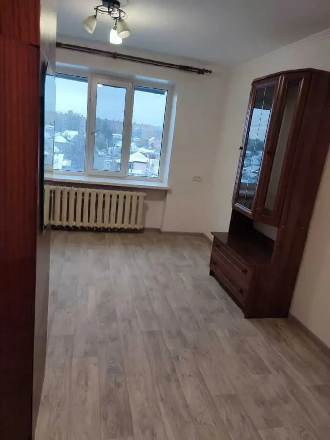 кімната Черкаси, Придніпровський, Хіміків 3