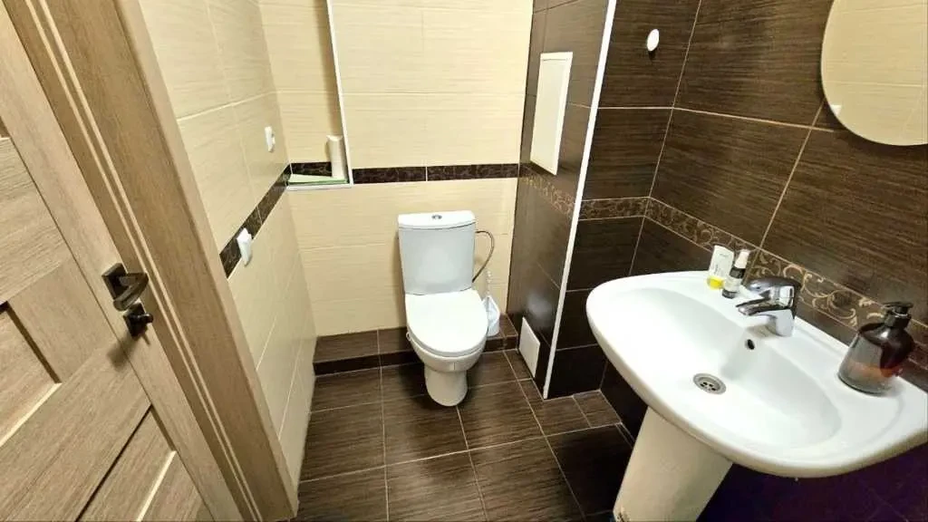 офісне приміщення Київ, Шевченківський, Олеся Гончара 35 4