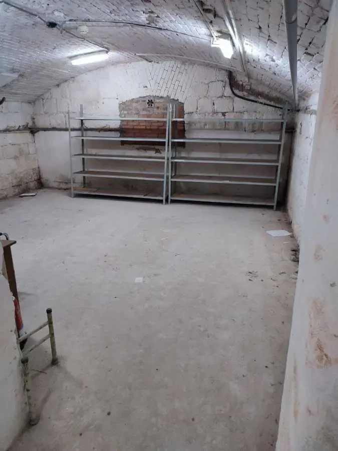 приміщення, будівлі Львів, Галицький, Грабовського 11 3