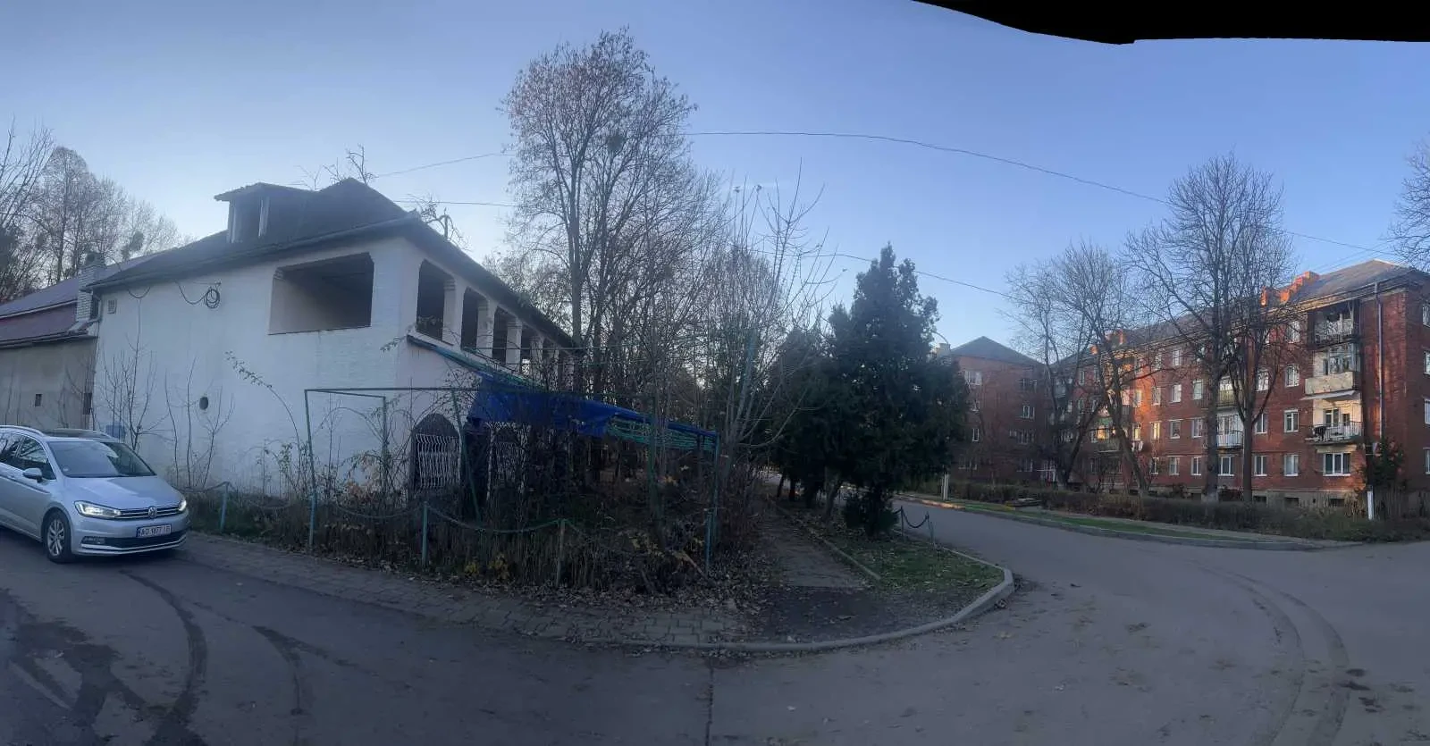 приміщення, будівлі Чоп, Миру 8А 2