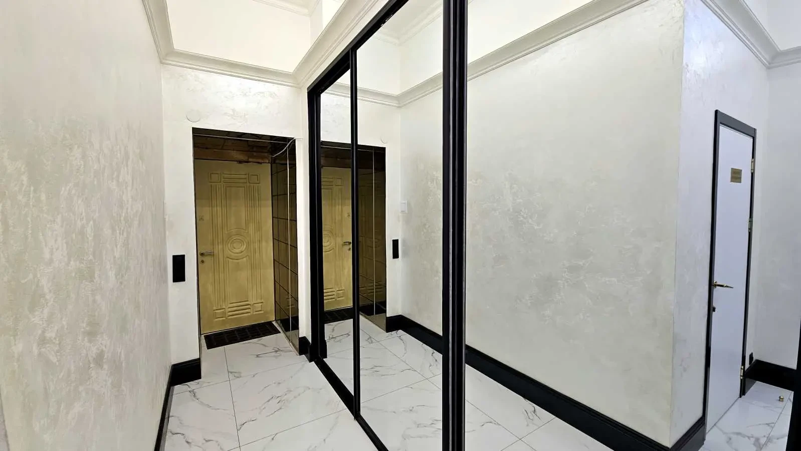 офісне приміщення Київ, Печерський, Круглоуніверситетська 14 4