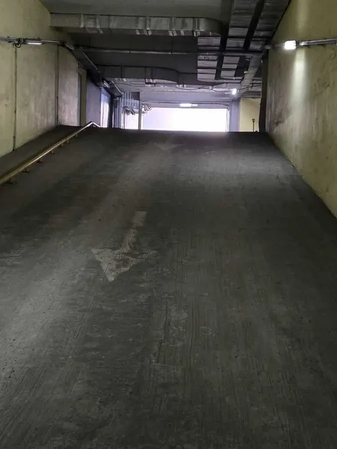 підземний паркінг Київ, Оболонський, Героїв Сталінграду 2д 2