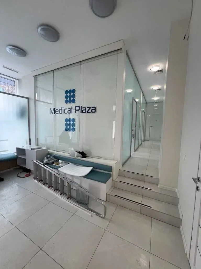 торгові площі Київ, Печерський, Кловський 12а 5