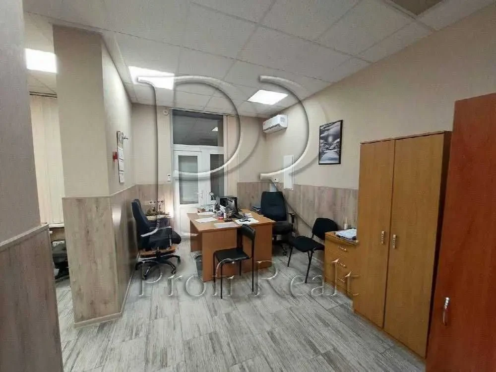 об’єкт сфери послуг Київ, Дніпровський, Юрія Поправки 14 15