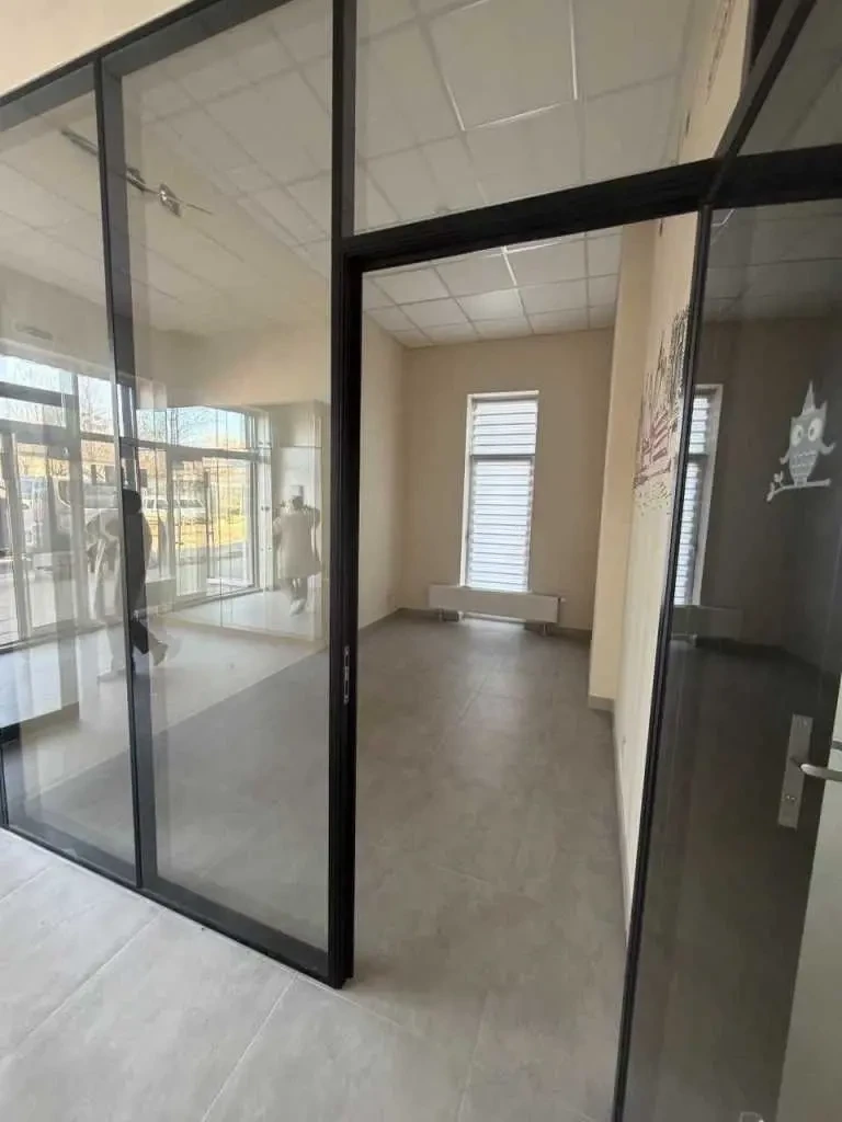 приміщення, будівлі Бучанський, Вишневе, Ломоносова 40 7