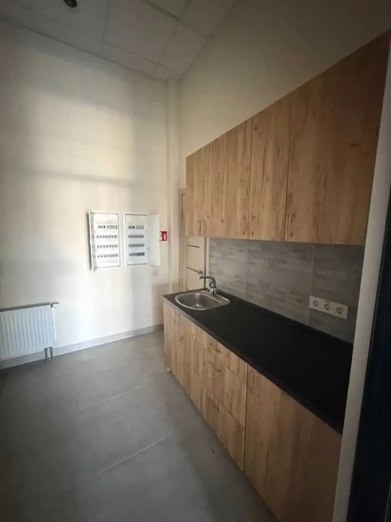 приміщення, будівлі Бучанський, Вишневе, Ломоносова 40 10