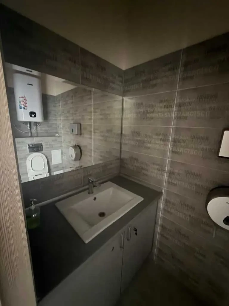 приміщення, будівлі Бучанський, Вишневе, Ломоносова 40 16