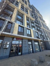 приміщення, будівлі Бучанський, Вишневе, Ломоносова 40