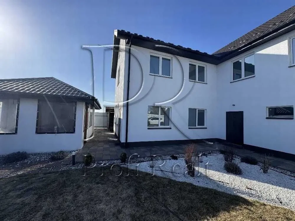 3-к будинок Броварський, Зазим`я, Зимня вулиця 2