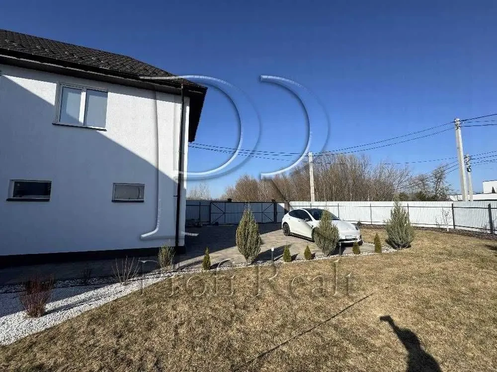 3-к будинок Броварський, Зазим`я, Зимня вулиця 3